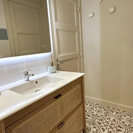 Lerelaisdodile - Le Charme Au Cœur De - Ideal Couple&travailleurs Valenciennes