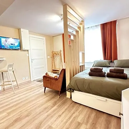 Lerelaisdodile - Le Charme Au Coeur De - Ideal Couple & Travailleurs Apartment
