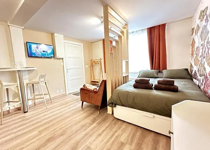 Lerelaisdodile - Le Charme Au Cœur De - Ideal Couple&travailleurs Appartement